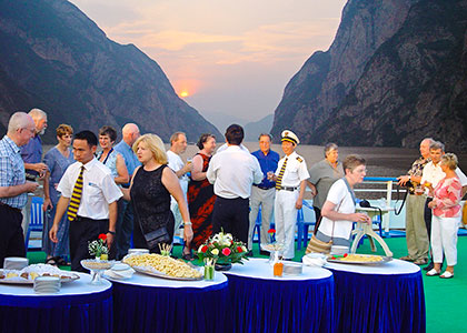 Yangtze River Cruise Yangtze River Cruise